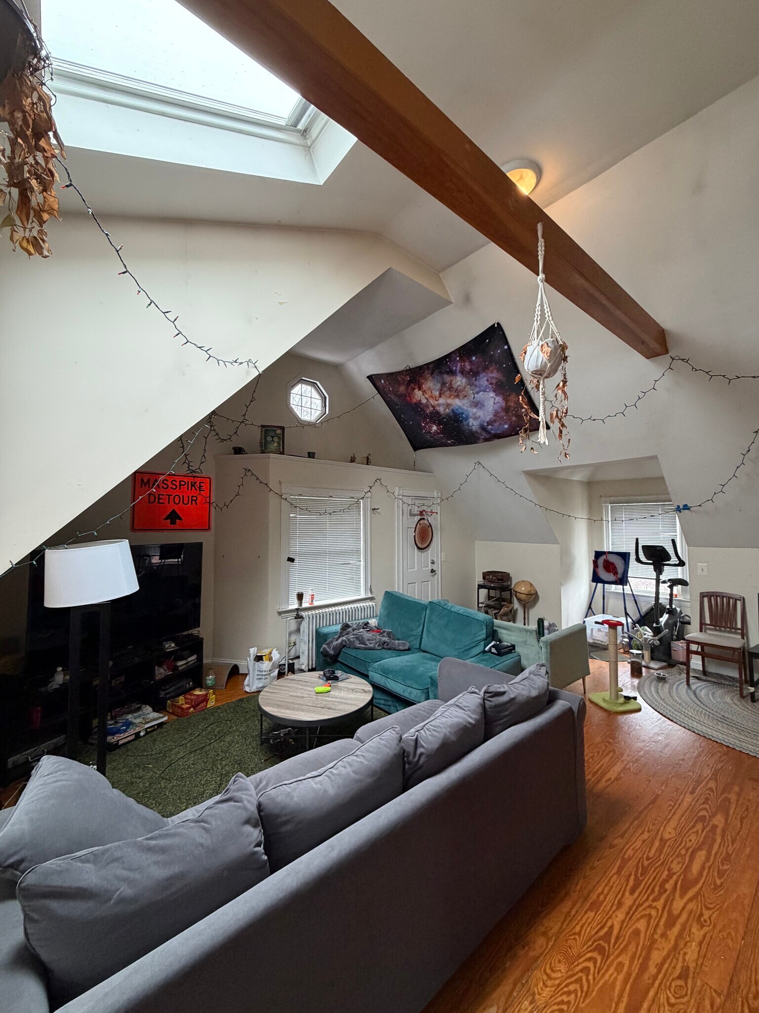 Building Photo - 62 Ridgemont St