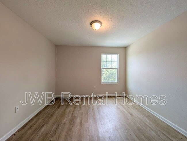Building Photo - 7804 Playschool Ln