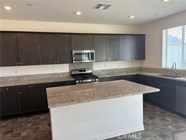 Building Photo - 6598 Smith Rock Ct