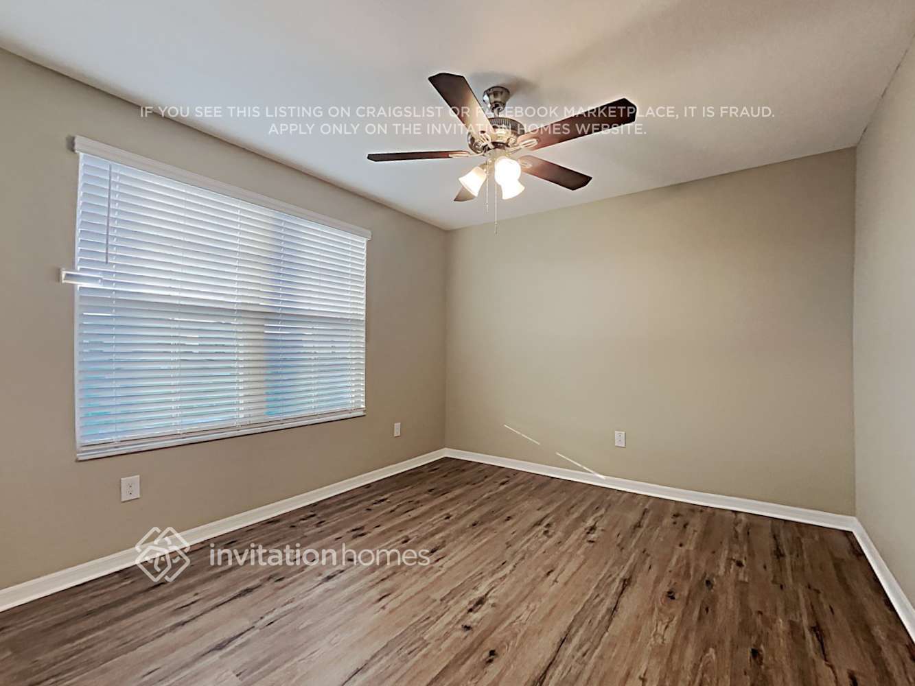 Building Photo - 10210 Cool Waterlily Ave