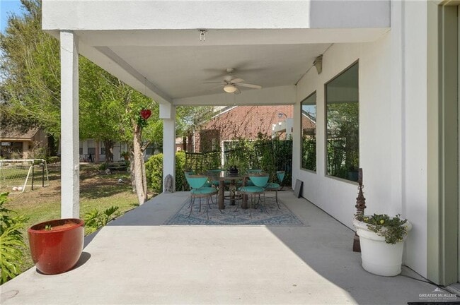 Building Photo - 24 Colorado Ct