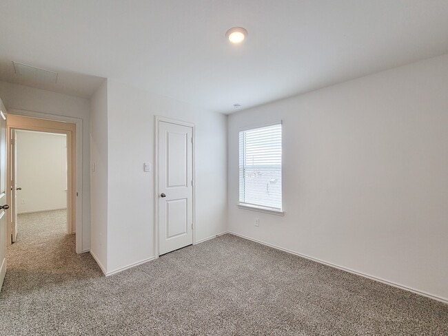 Building Photo - 4242 BROMHAM