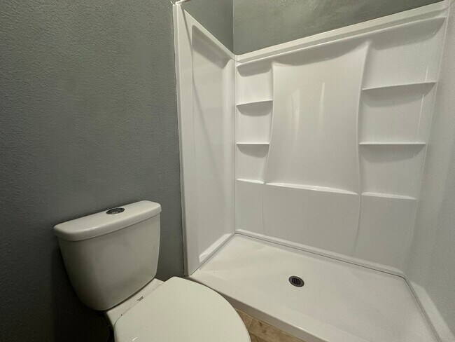 Building Photo - 2562 Land Rush Dr