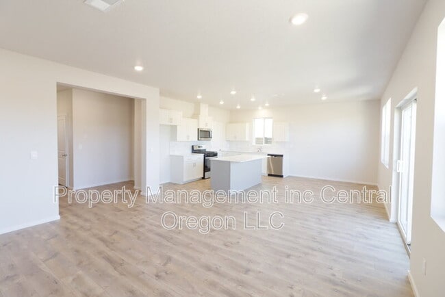 Building Photo - 20560 Button Brush Ave