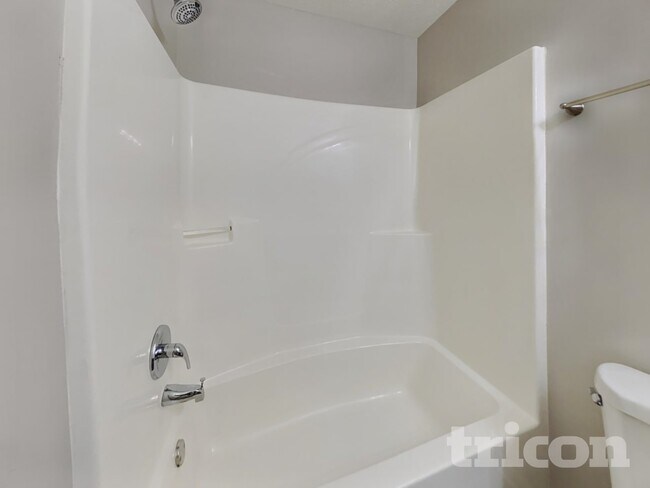 Building Photo - 5835 Mosaic Pl