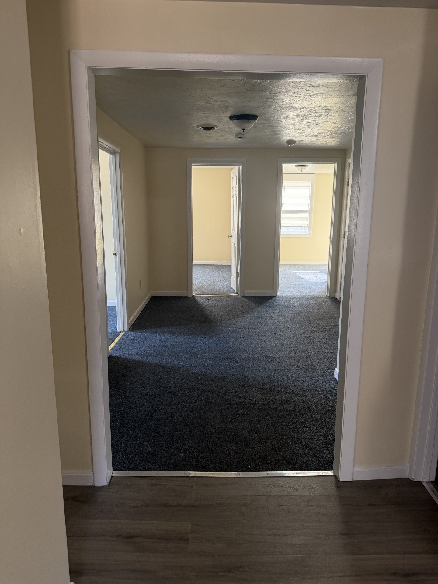 Building Photo - 375 Elm St