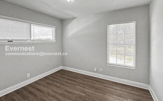 Building Photo - 5221 Jefferson St