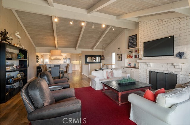 Building Photo - 1303 E Balboa Blvd