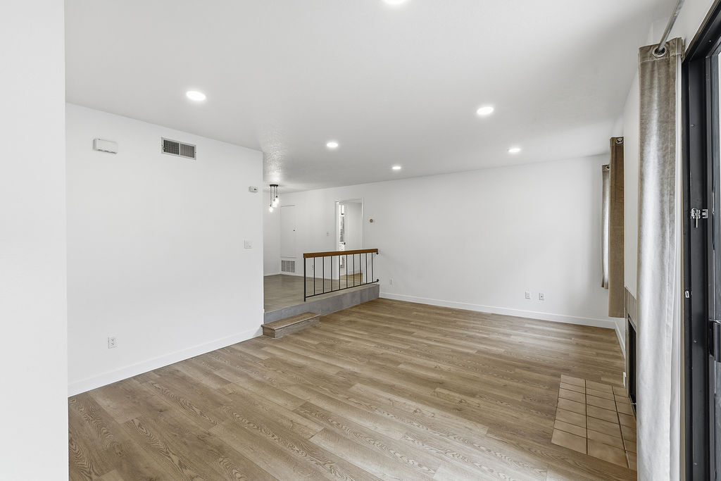 Building Photo - 29105 Thousand Oaks Blvd