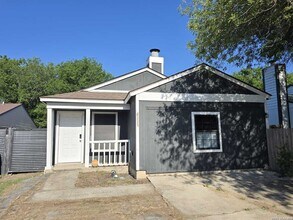 Building Photo - 4111 Sunrise Terrace Dr