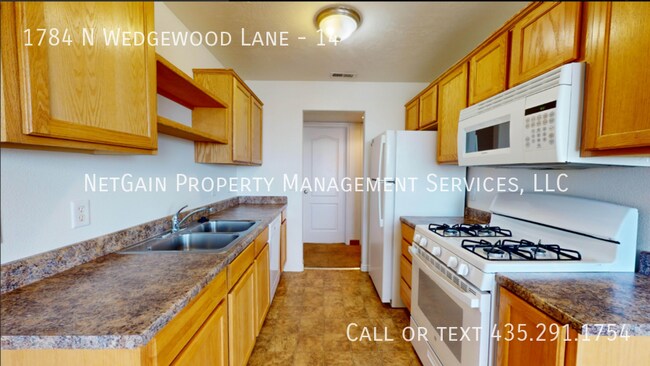 Building Photo - 1784 N Wedgewood Ln