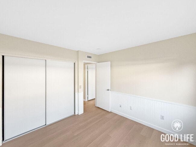 Building Photo - Great 2B/2.5BA Condo in Oceanside for Lease!