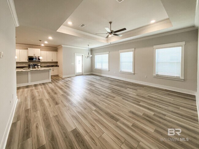 Building Photo - 324 Wickman Ave