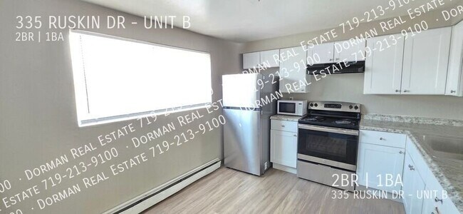 Building Photo - 335 Ruskin Dr