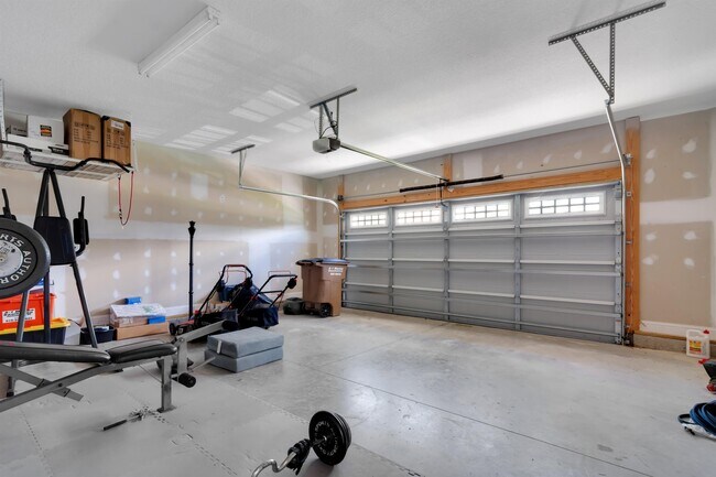 Building Photo - 307 Pettigrew Ln