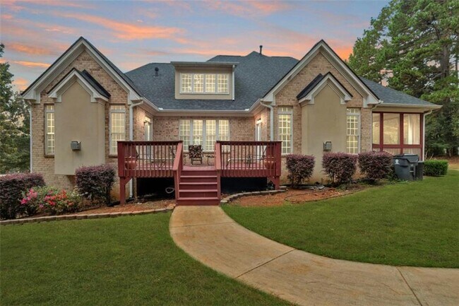 Building Photo - 415 Oxmoor Lake Dr