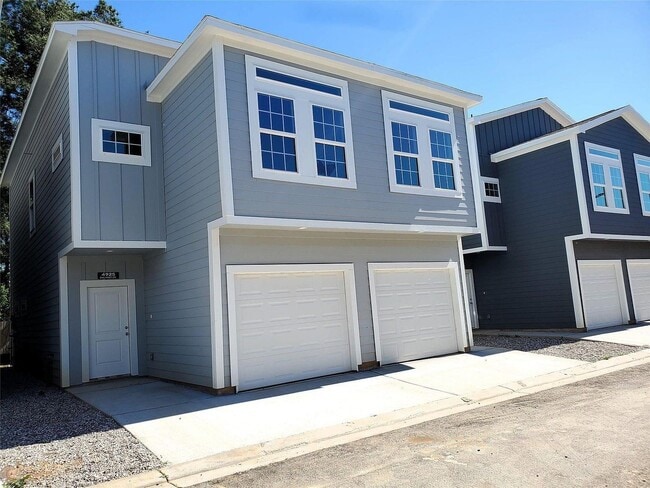 Building Photo - 4932 Dalhart Dr