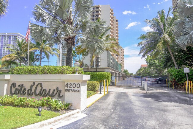 Building Photo - 4200 N Ocean Dr