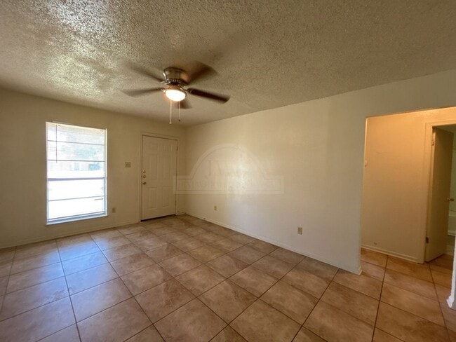 Building Photo - 1504 Indian Trail