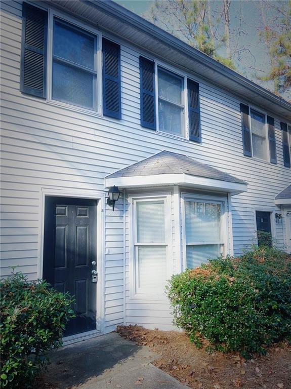 Primary Photo - 1550 Oakpoint Dr SW