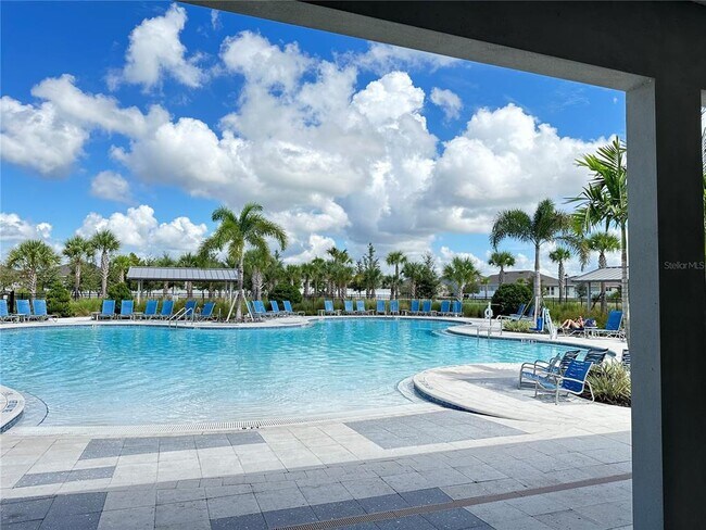 Building Photo - 1987 Cacutta Wy