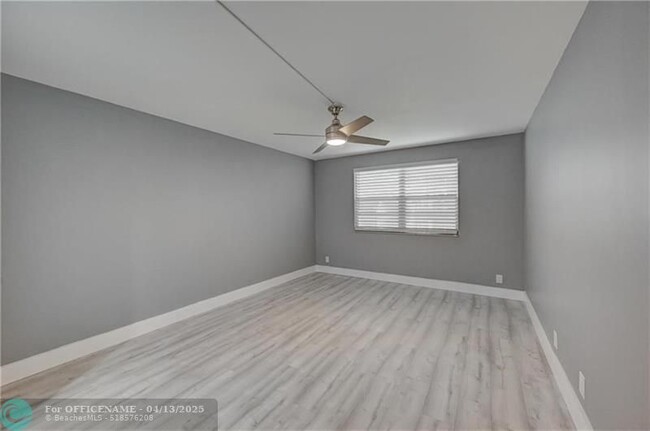 Building Photo - 1704 Andros Isle
