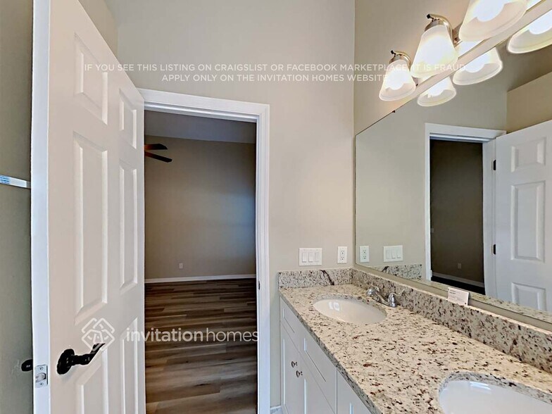 Building Photo - 485 Brightview Dr