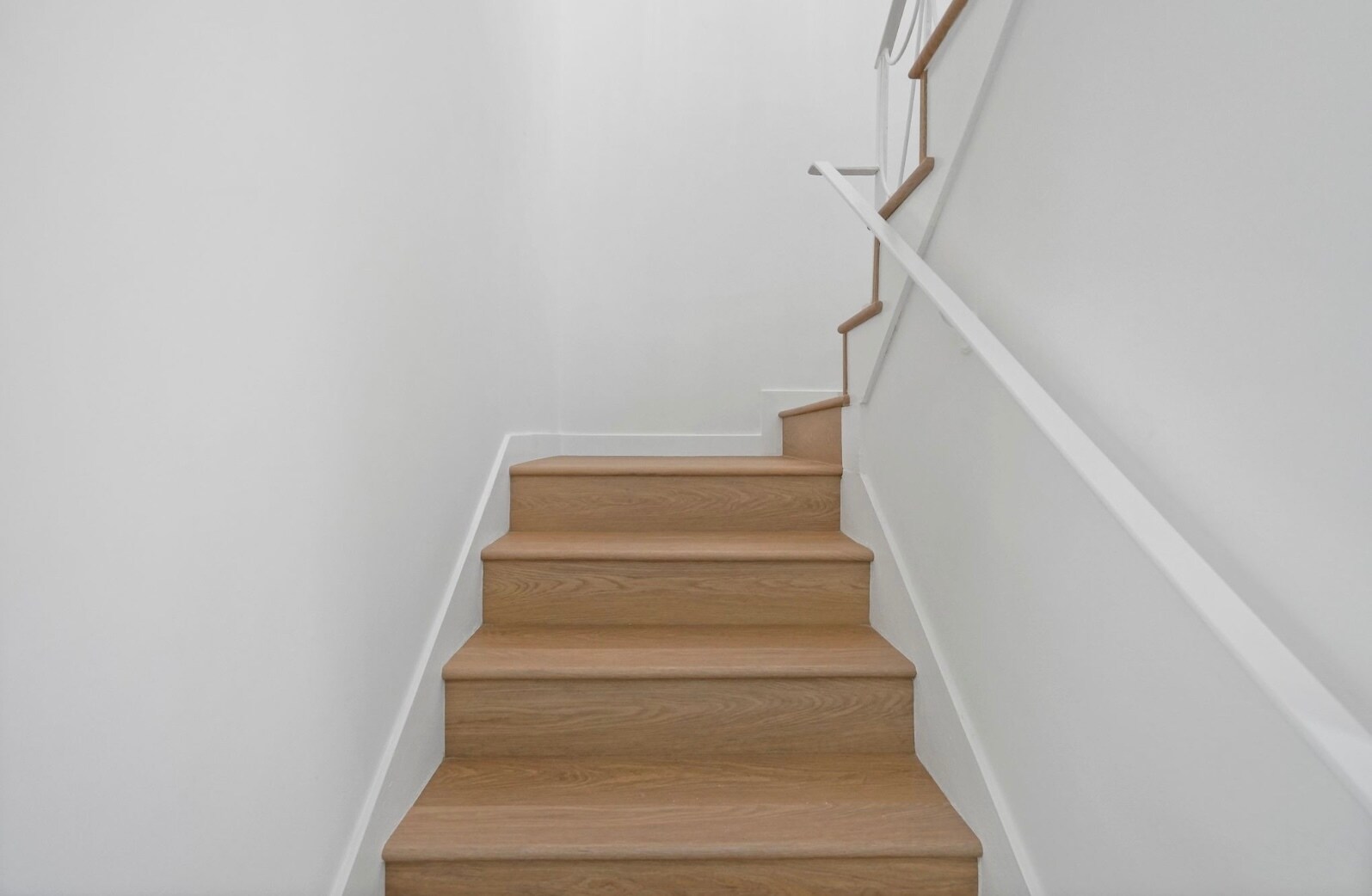 Building Photo - 2915 Hauser Blvd