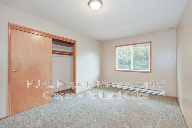 Building Photo - 1313 SE 130th Ave