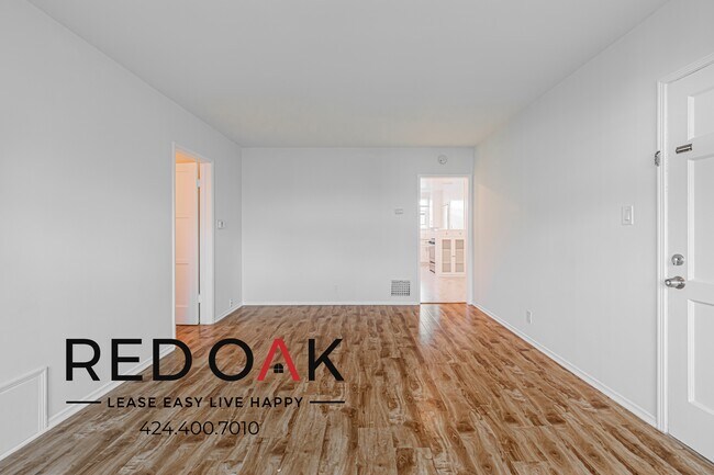 Building Photo - 608 Orange Grove Ave
