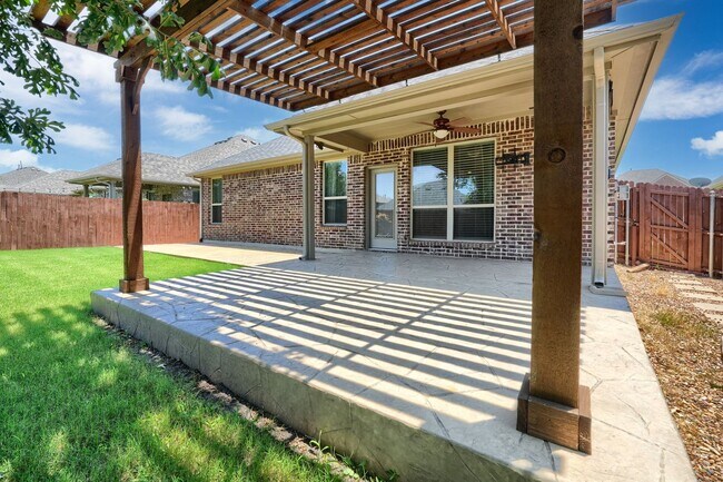 Building Photo - Charming Single-Story Home Located in Lind...