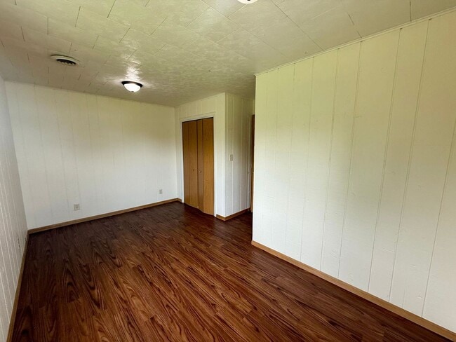 Building Photo - 3 Bed 2 Bath Single Family Home in Elcho