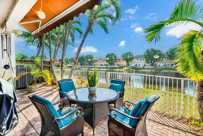 Building Photo - 10824 NW 84th St