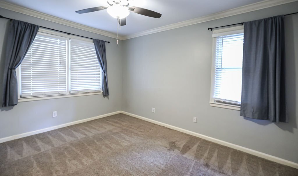 Building Photo - 5415 Speir St