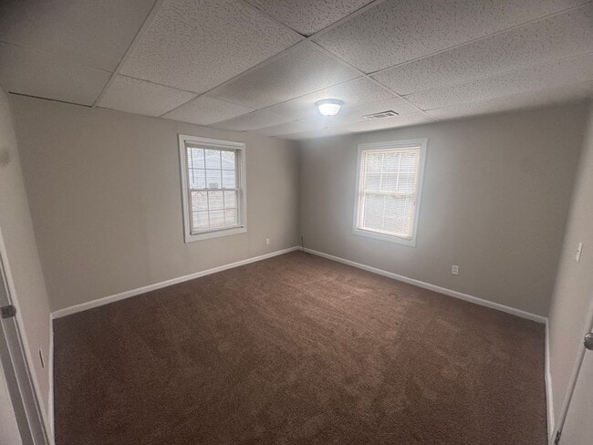 Building Photo - 1818 Rigby St