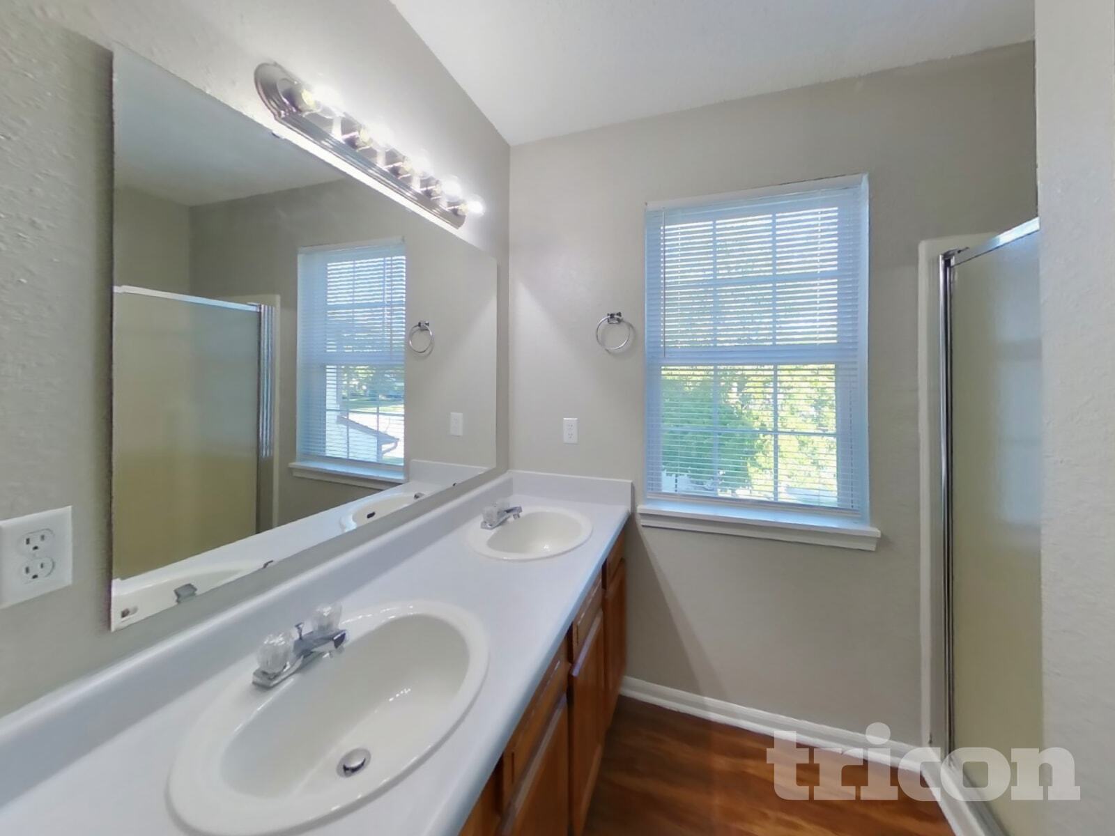 Building Photo - 1411 Blue Brook Way