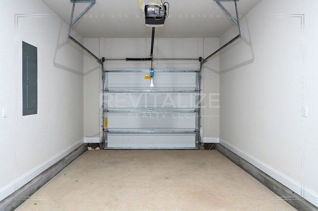 Building Photo - Newly Built 4 Bed 2 Bath Craftsman Home in Spanish Fort with Deck