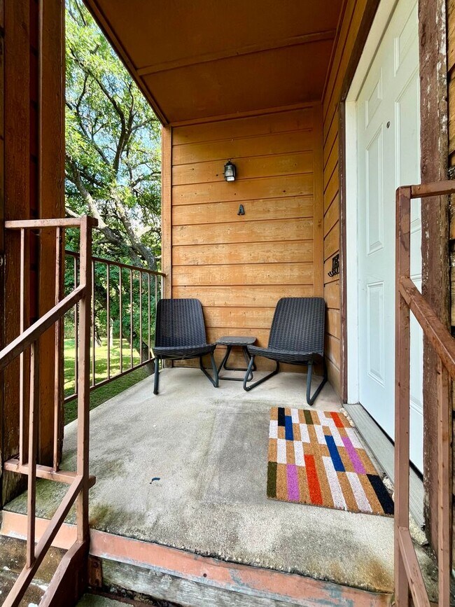 Building Photo - 5309-A Indio
