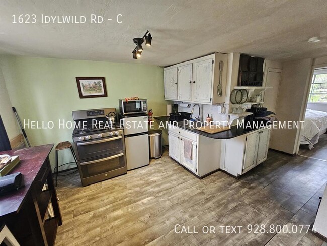 Building Photo - 1623 Idylwild Rd