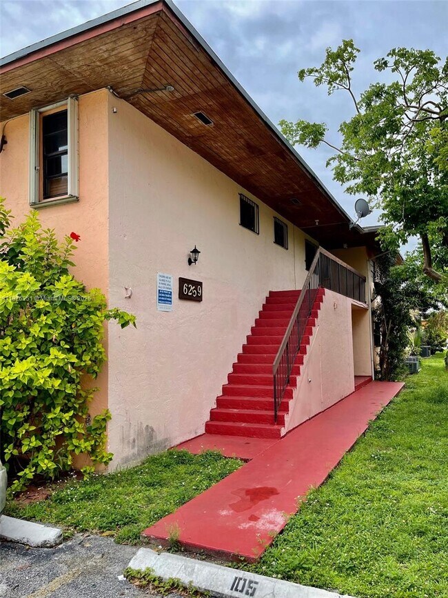 Primary Photo - 6259 W 24th Ave