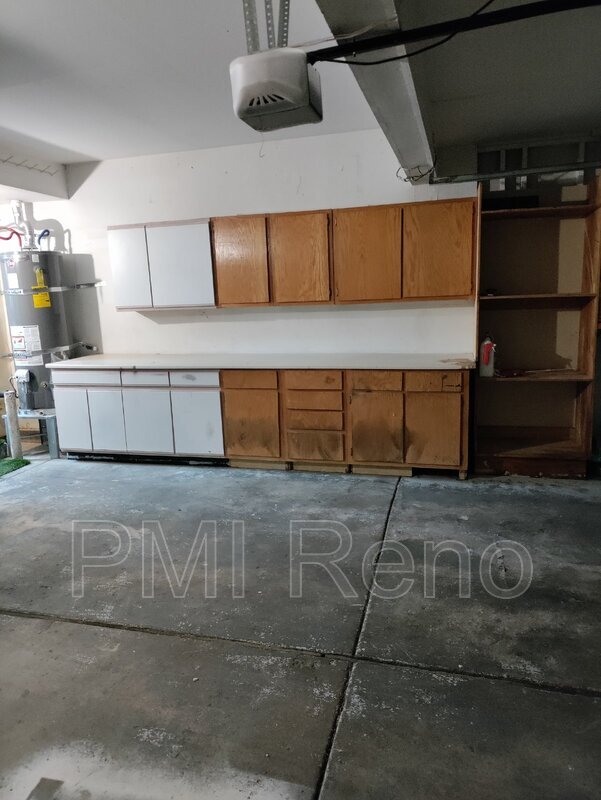 Building Photo - 3042 Chilcoot Dr