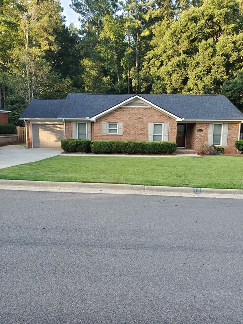 Building Photo - 3877 Villa Ln
