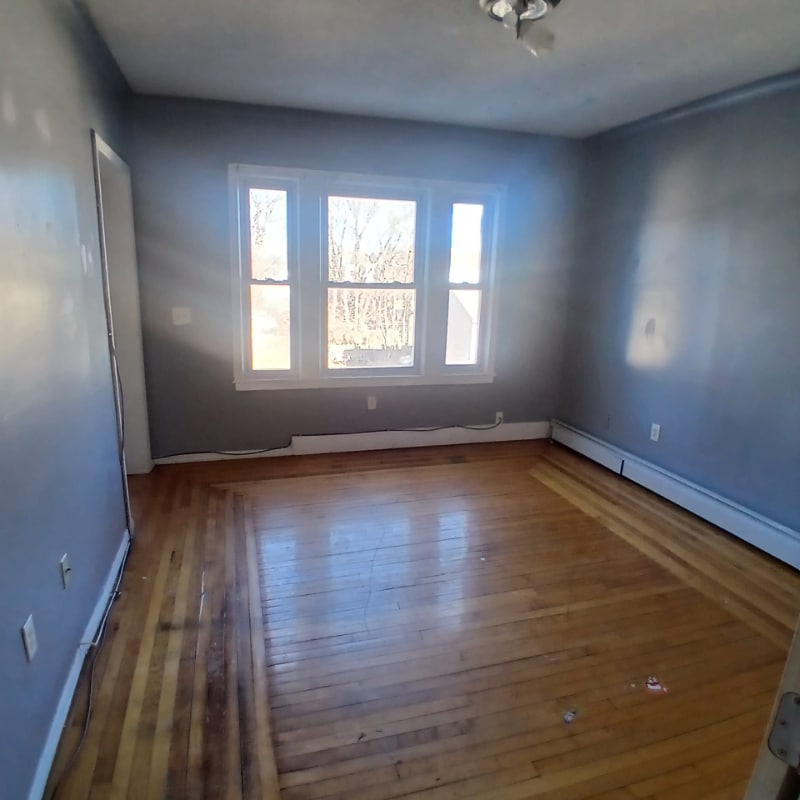 Building Photo - 490 Edgewood St