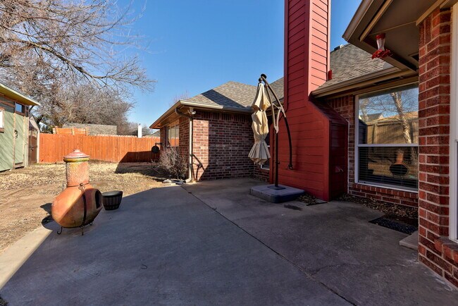 Building Photo - 2908 Glasgow Dr