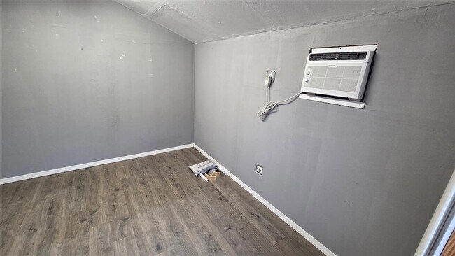 Building Photo - 232 Syrah Ct