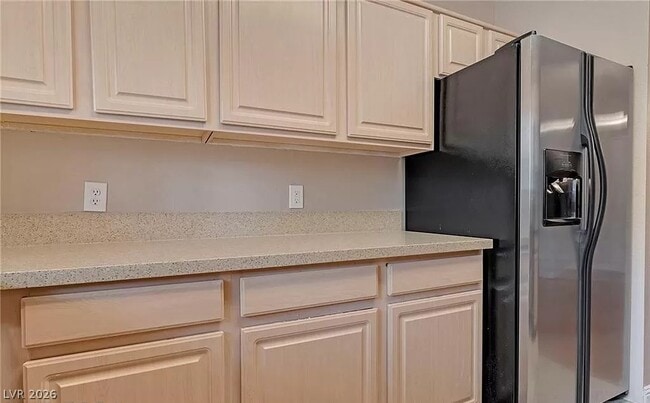 Building Photo - 5250 S Rainbow Blvd