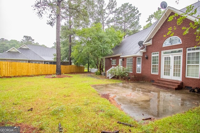 Building Photo - 906 Monarch Cir
