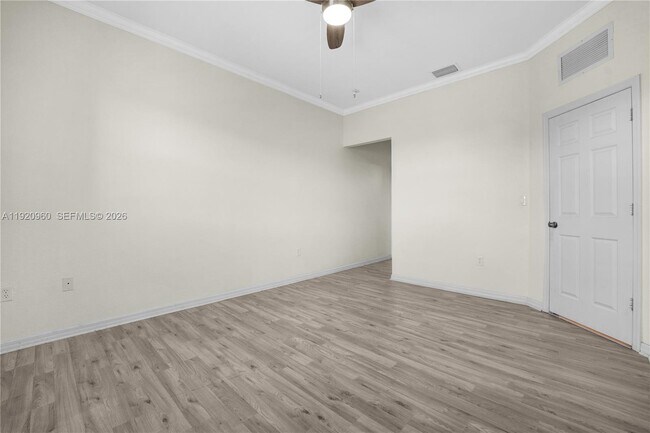 Building Photo - 10870 NW 88th Terrace