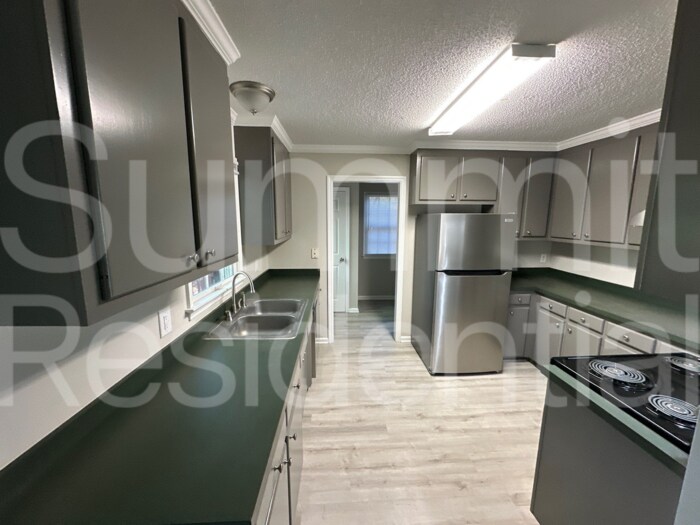 Building Photo - 7112 Deer Brook St