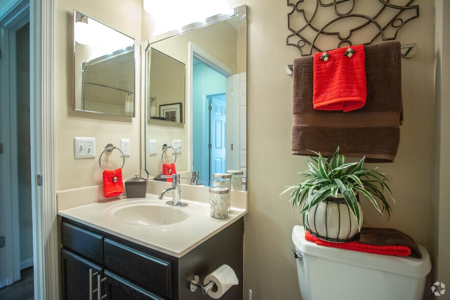 Monticello At Powhatan 3500 Carriage House Way Williamsburg VA 23188